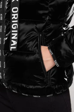 CAMP DAVID & SOCCX Glänzende Steppjacke mit Samt-Optik black Flash Sale
