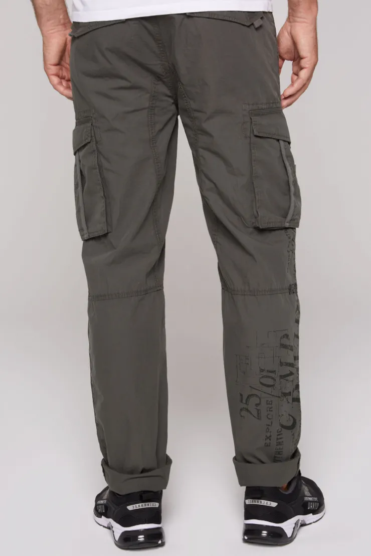 CAMP DAVID & SOCCX Leichte Cargohose mit Label Prints mud Hot