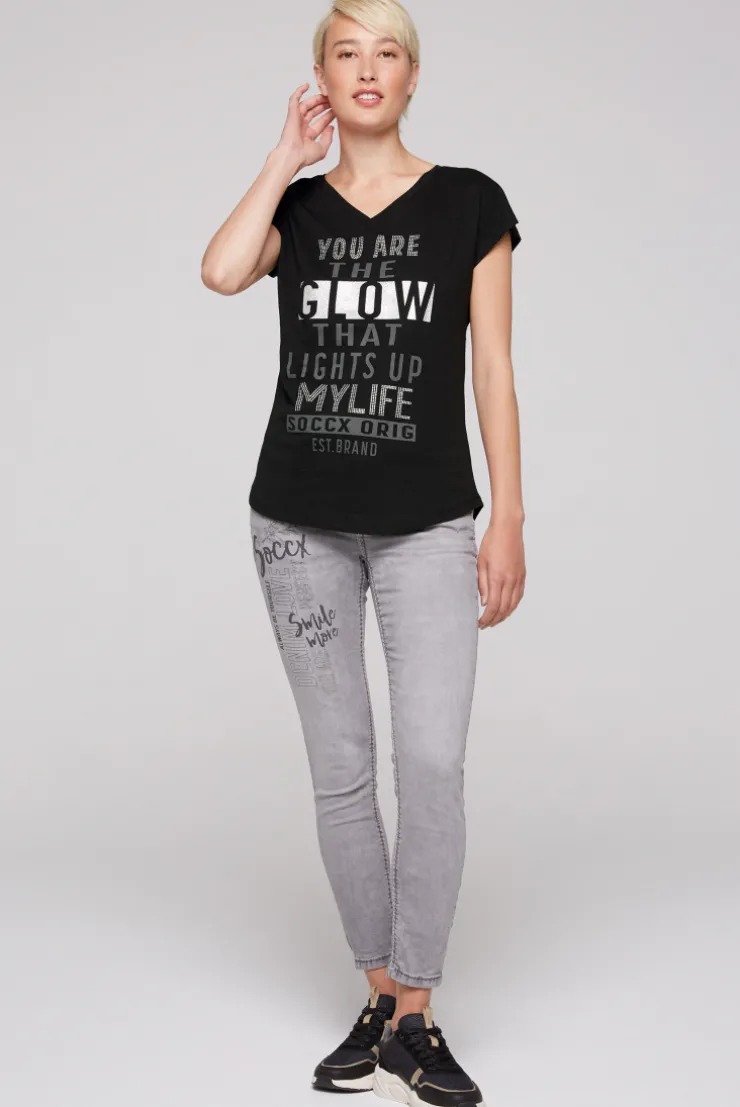 CAMP DAVID & SOCCX Shirt mit V-Ausschnitt und Wording Print black Hot