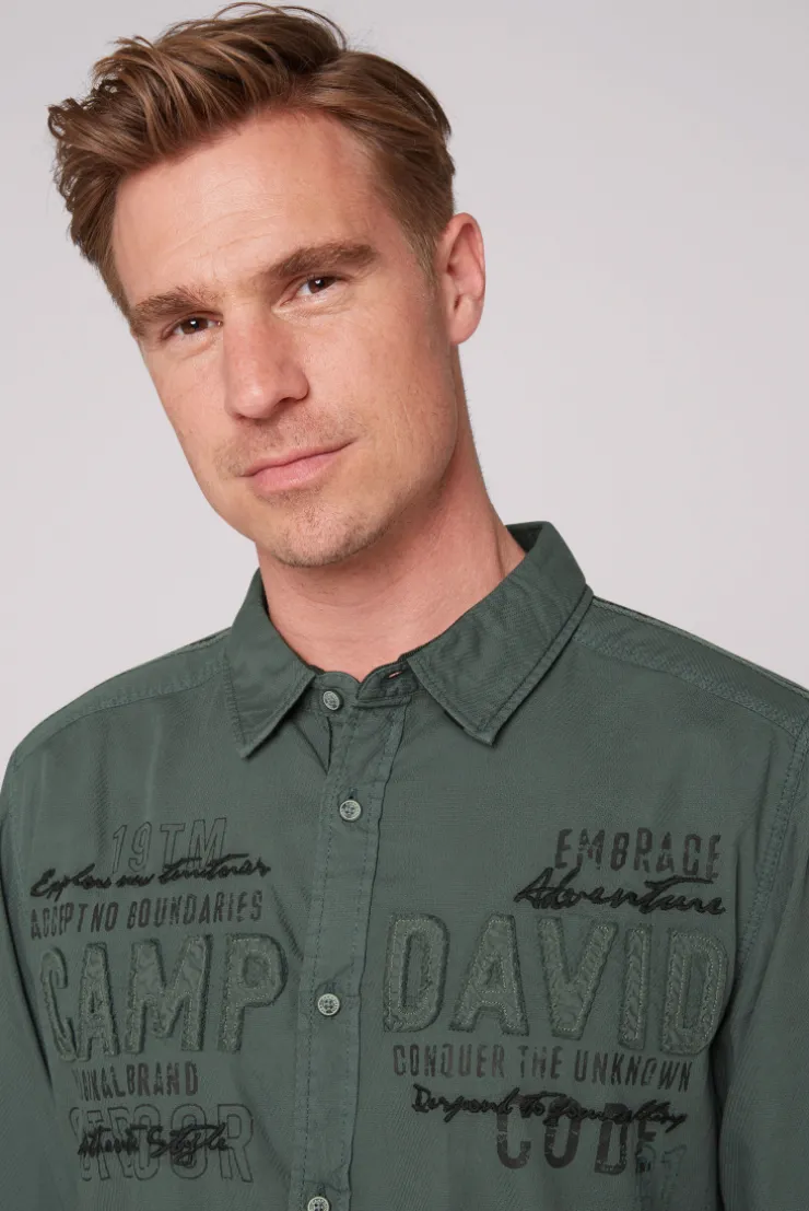 CAMP DAVID & SOCCX Strukturiertes Langarmhemd mit Logo Artworks deep forest deepforest Discount